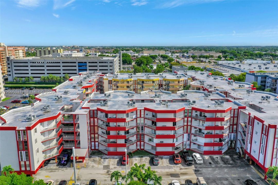 В аренду: $2,800 (3 спален, 2 ванн, 1335 Квадратных фут)