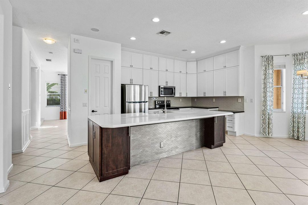 013-6133CDurhamDrive-LakeWorth-FL-33467-