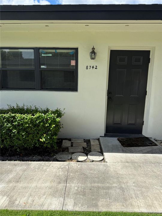 For Rent: $2,500 (2 beds, 2 baths, 0 Square Feet)
