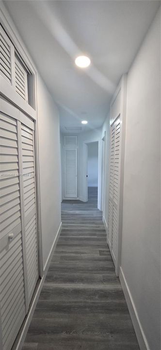 На продажу: $550,000 (3 спален, 1 ванн, 1217 Квадратных фут)