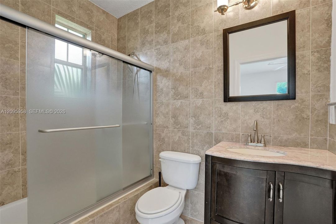 En Venta: $520,000 (2 camas, 2 baños, 1669 Pies cuadrados)