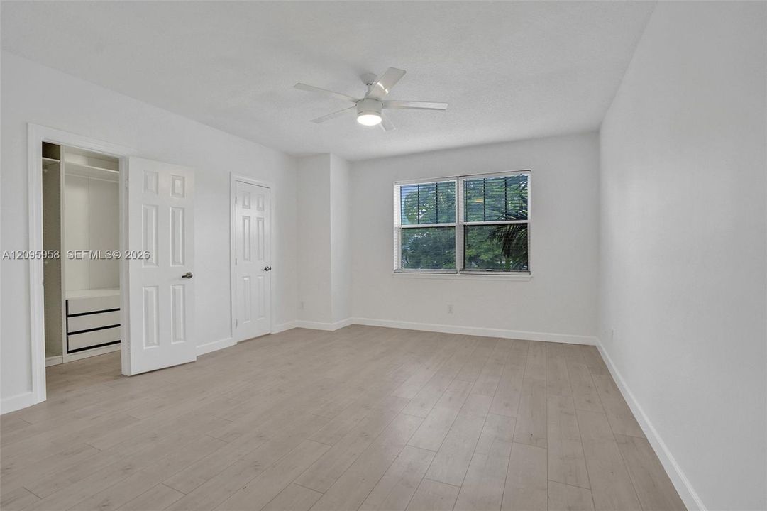 En Venta: $520,000 (2 camas, 2 baños, 1669 Pies cuadrados)