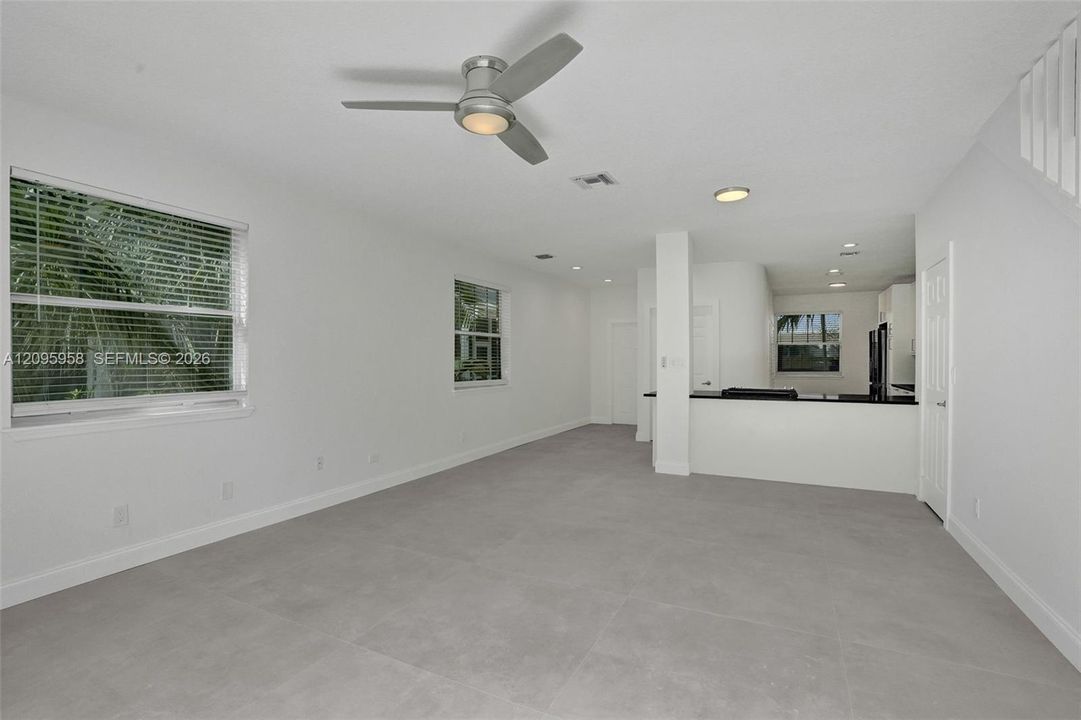 En Venta: $520,000 (2 camas, 2 baños, 1669 Pies cuadrados)