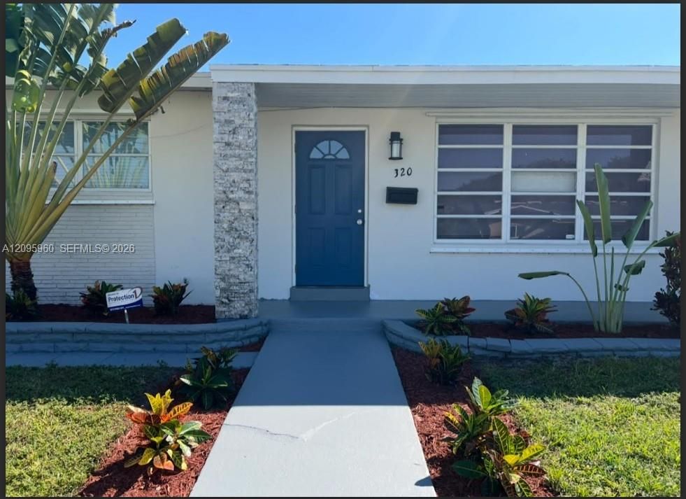 For Sale: $499,000 (3 beds, 2 baths, 1658 Square Feet)