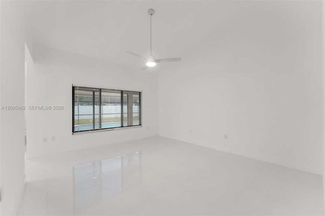В аренду: $4,650 (4 спален, 3 ванн, 1869 Квадратных фут)