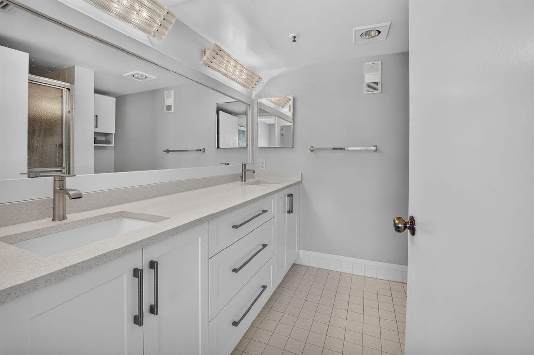 Double Sink Primary Bath