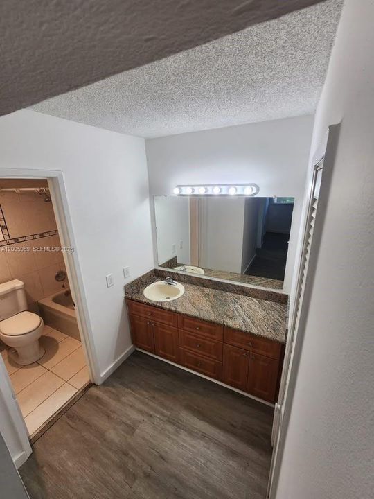 En Renta: $2,750 (3 camas, 2 baños, 1417 Pies cuadrados)