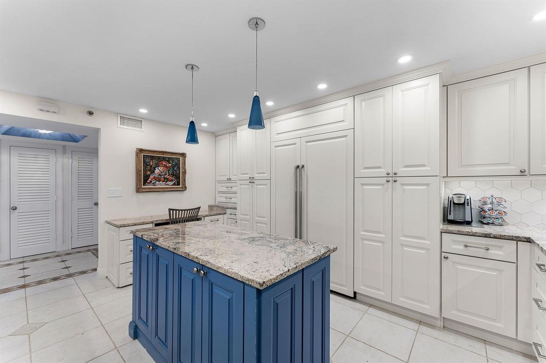 Kitchen 6