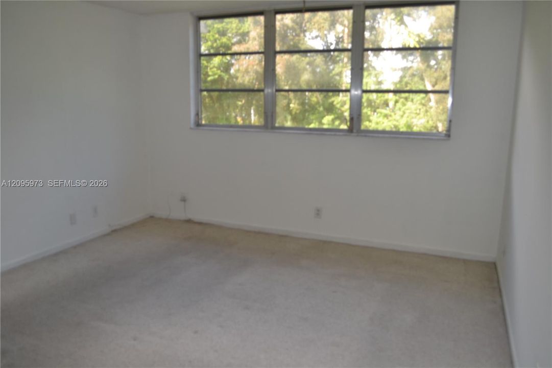 En Venta: $200,000 (2 camas, 2 baños, 1170 Pies cuadrados)