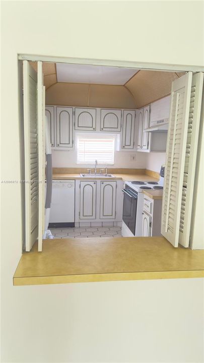 En Venta: $200,000 (2 camas, 2 baños, 1170 Pies cuadrados)
