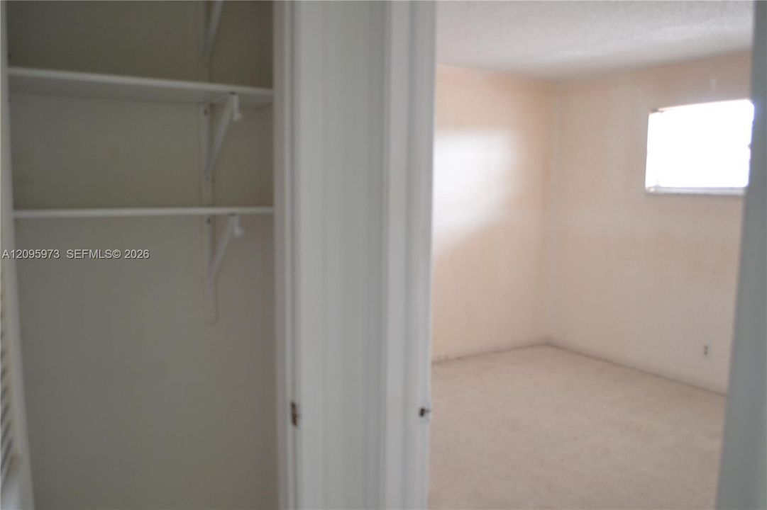 En Venta: $200,000 (2 camas, 2 baños, 1170 Pies cuadrados)