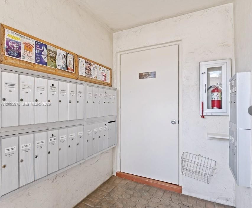 En Venta: $200,000 (2 camas, 2 baños, 1170 Pies cuadrados)