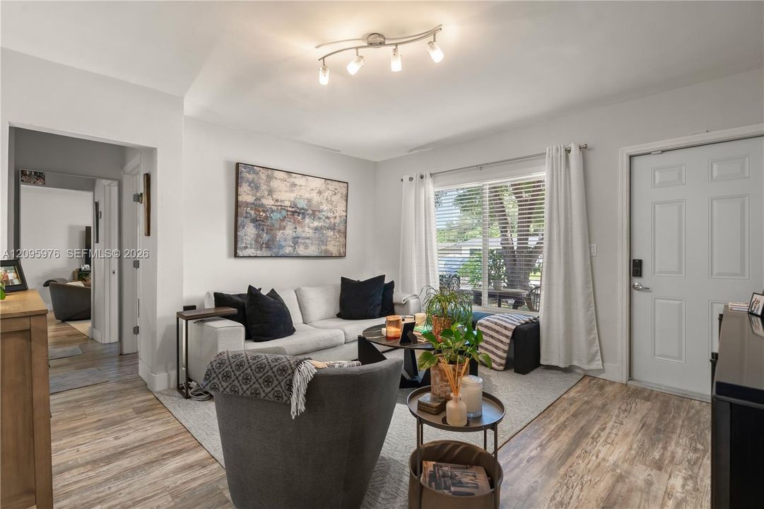 For Sale: $1,298,000 (0 beds, 0 baths, 2860 Square Feet)