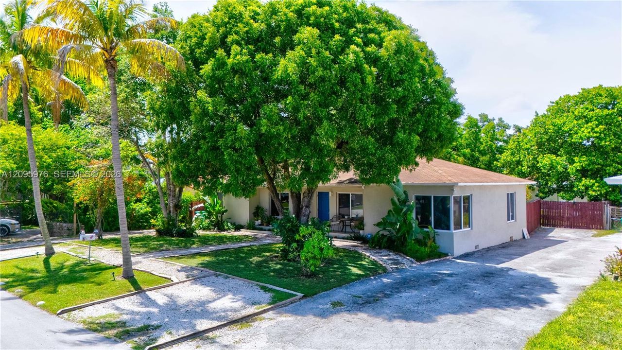 For Sale: $1,298,000 (0 beds, 0 baths, 2860 Square Feet)