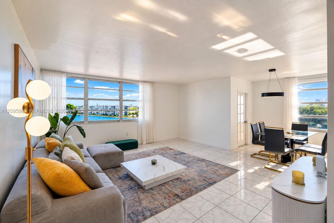 For Sale: $215,000 (2 beds, 2 baths, 1140 Square Feet)