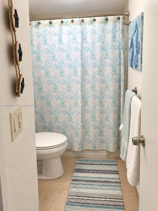For Rent: $2,700 (2 beds, 2 baths, 858 Square Feet)