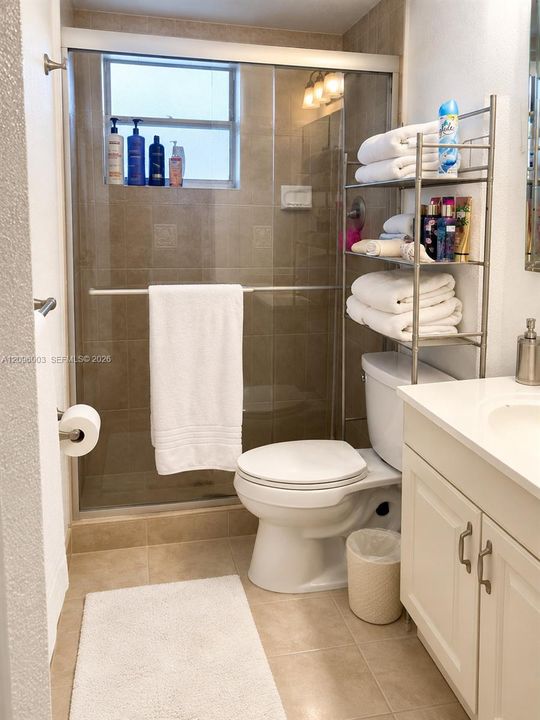 For Rent: $2,700 (2 beds, 2 baths, 858 Square Feet)