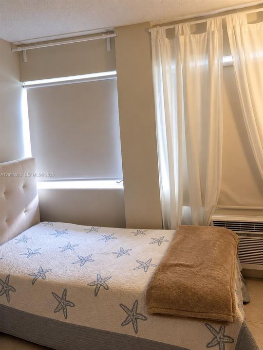 For Rent: $2,700 (2 beds, 2 baths, 858 Square Feet)