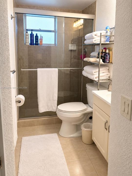For Rent: $2,700 (2 beds, 2 baths, 858 Square Feet)