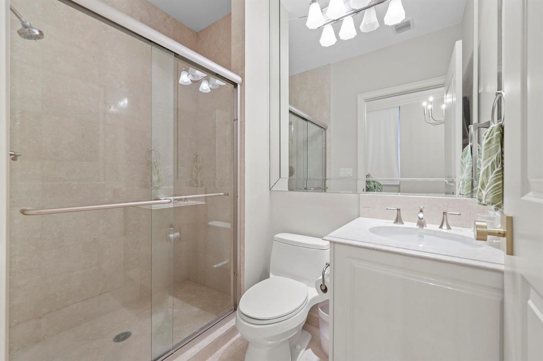 1063 Hillsboro Mile, 206 - 30.jpg-FULL