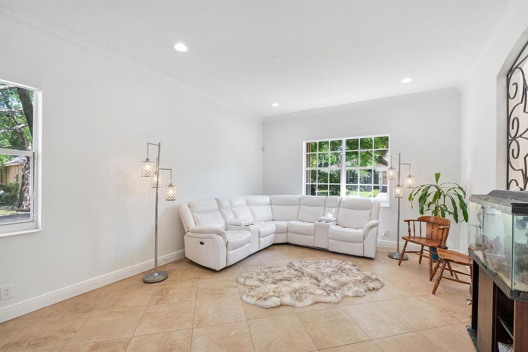 7457 Nw 51st Way_056