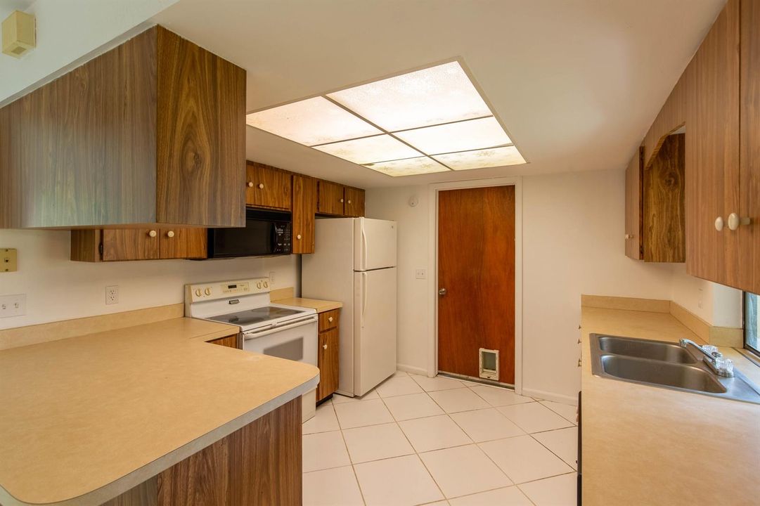 Nice Sized Kitchen