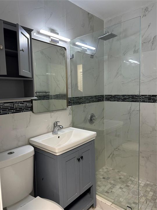 For Rent: $3,800 (3 beds, 2 baths, 1186 Square Feet)