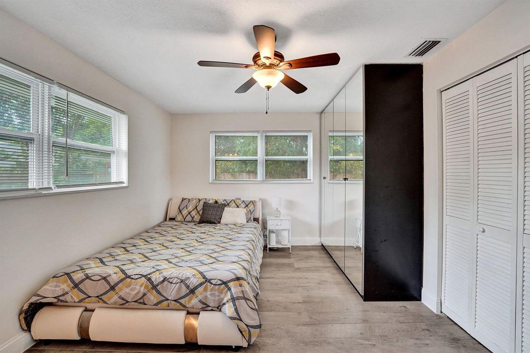 05 03 MBedRoom