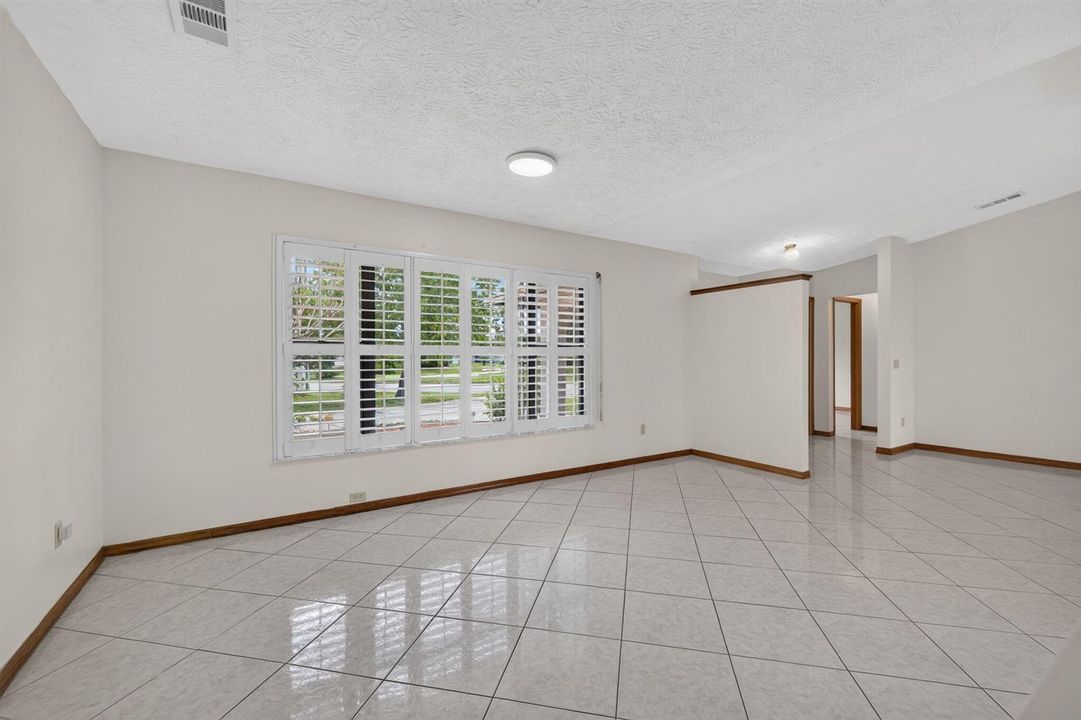 17-web-or-mls-3A5A8651