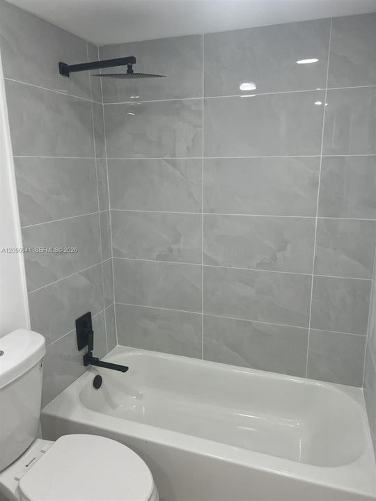 For Sale: $229,800 (2 beds, 2 baths, 1095 Square Feet)