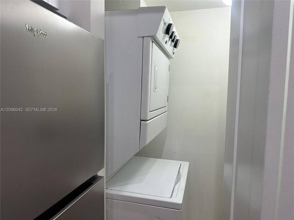 En Renta: $2,300 (2 camas, 2 baños, 916 Pies cuadrados)