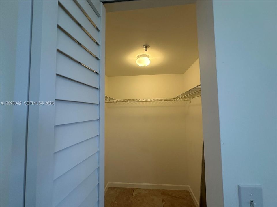 En Renta: $2,300 (2 camas, 2 baños, 916 Pies cuadrados)