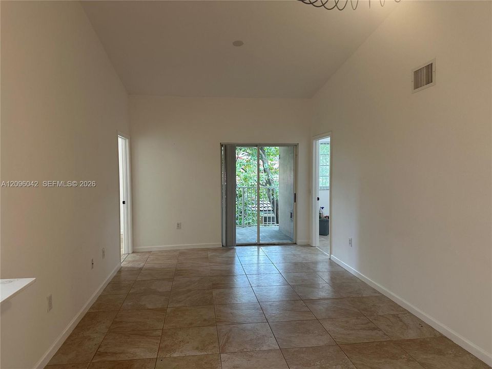 En Renta: $2,300 (2 camas, 2 baños, 916 Pies cuadrados)