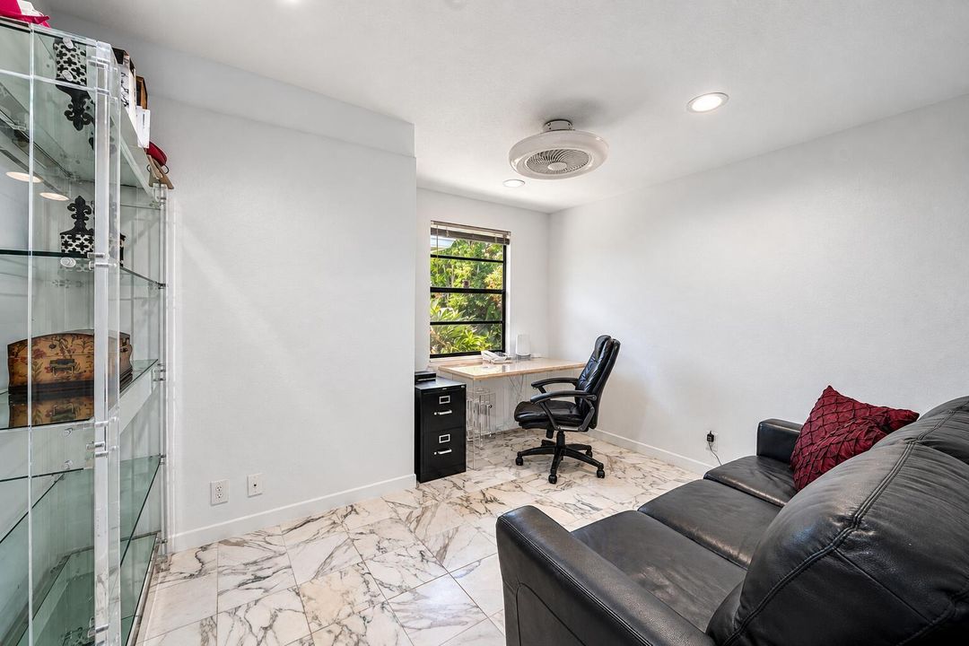 Flex Space/Office