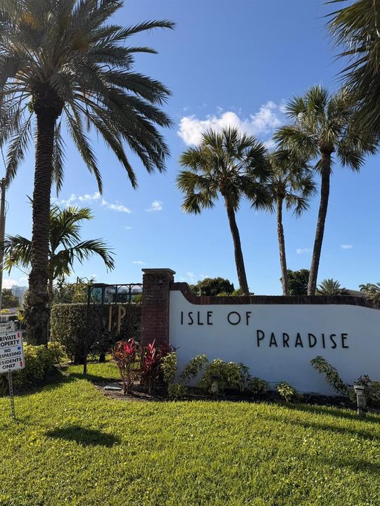 paradise entrance