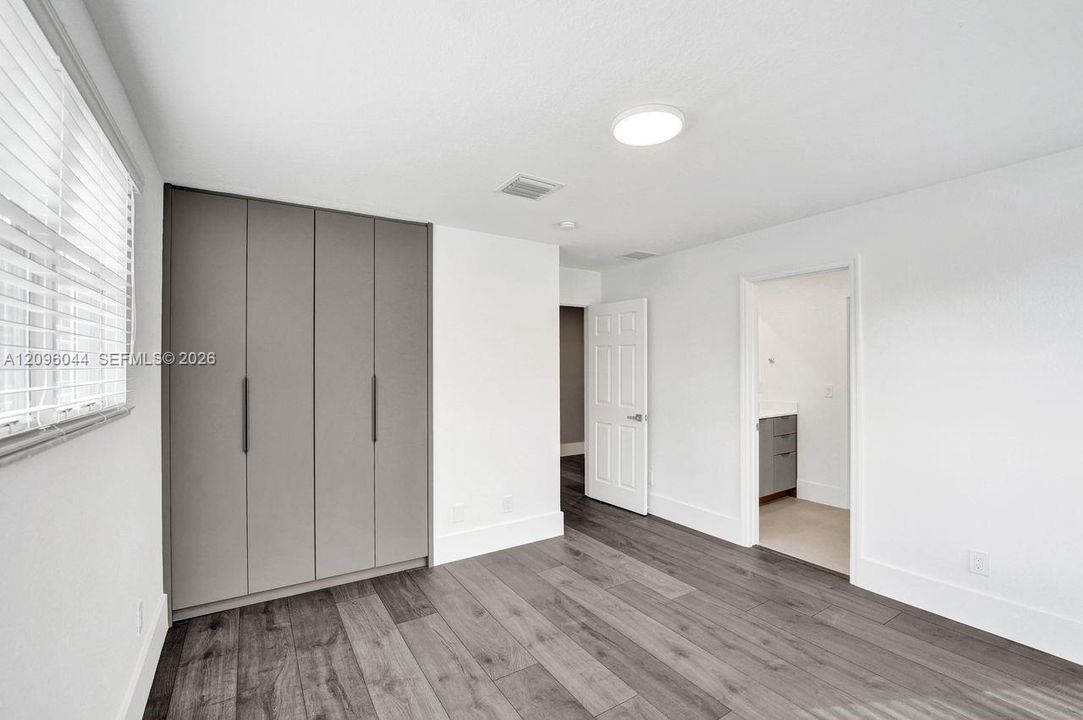 En Renta: $9,900 (5 camas, 4 baños, 3144 Pies cuadrados)
