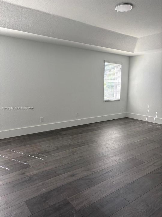 En Renta: $9,900 (5 camas, 4 baños, 3144 Pies cuadrados)