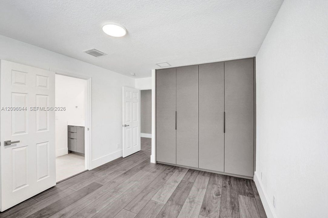 En Renta: $9,900 (5 camas, 4 baños, 3144 Pies cuadrados)