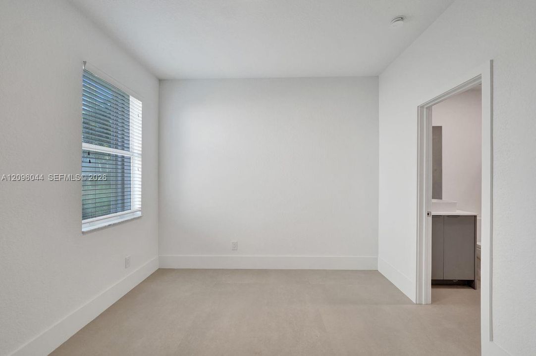 En Renta: $9,900 (5 camas, 4 baños, 3144 Pies cuadrados)