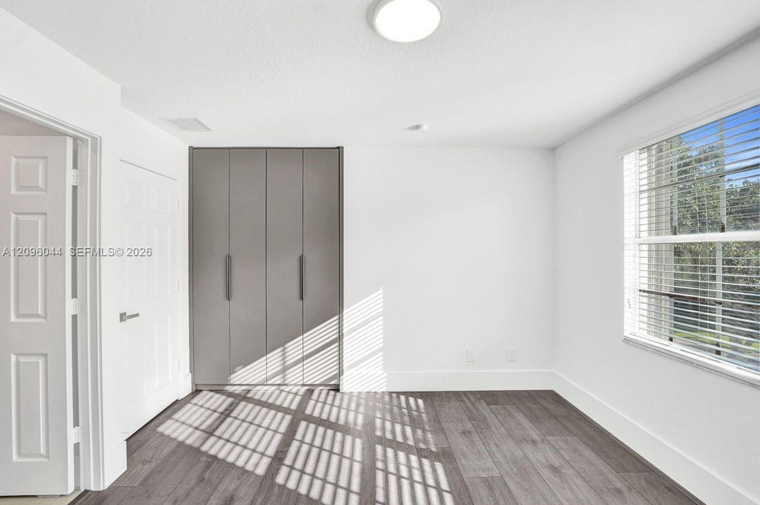 En Renta: $9,900 (5 camas, 4 baños, 3144 Pies cuadrados)