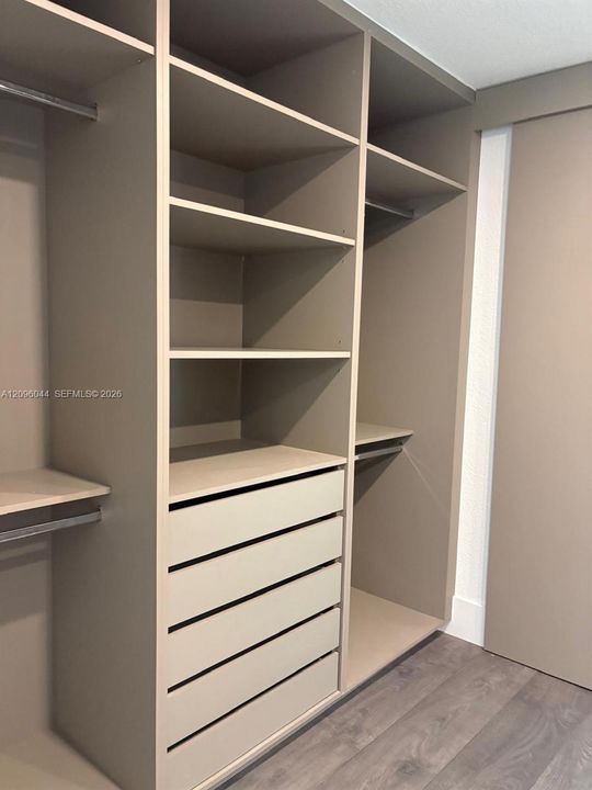 En Renta: $9,900 (5 camas, 4 baños, 3144 Pies cuadrados)