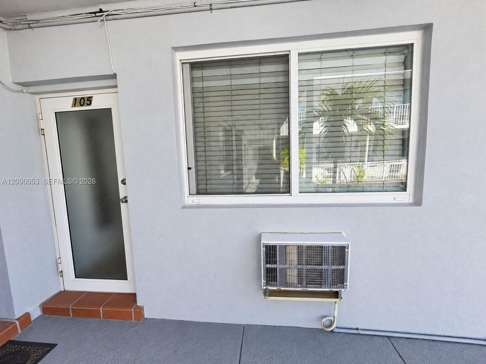 En Renta: $1,545 (0 camas, 1 baños, 442 Pies cuadrados)