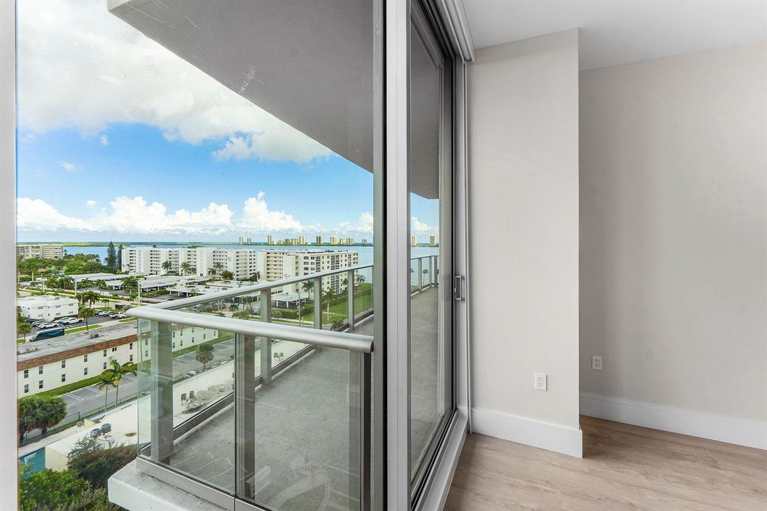 Guest Suite Balcony Access