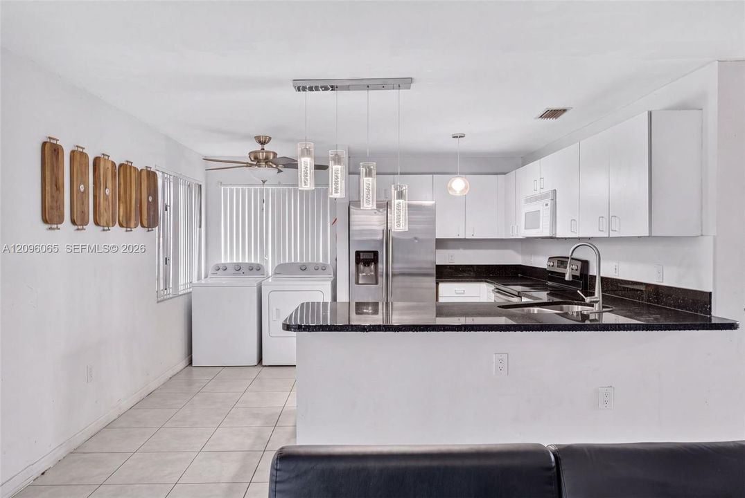 En Venta: $515,000 (3 camas, 2 baños, 1479 Pies cuadrados)