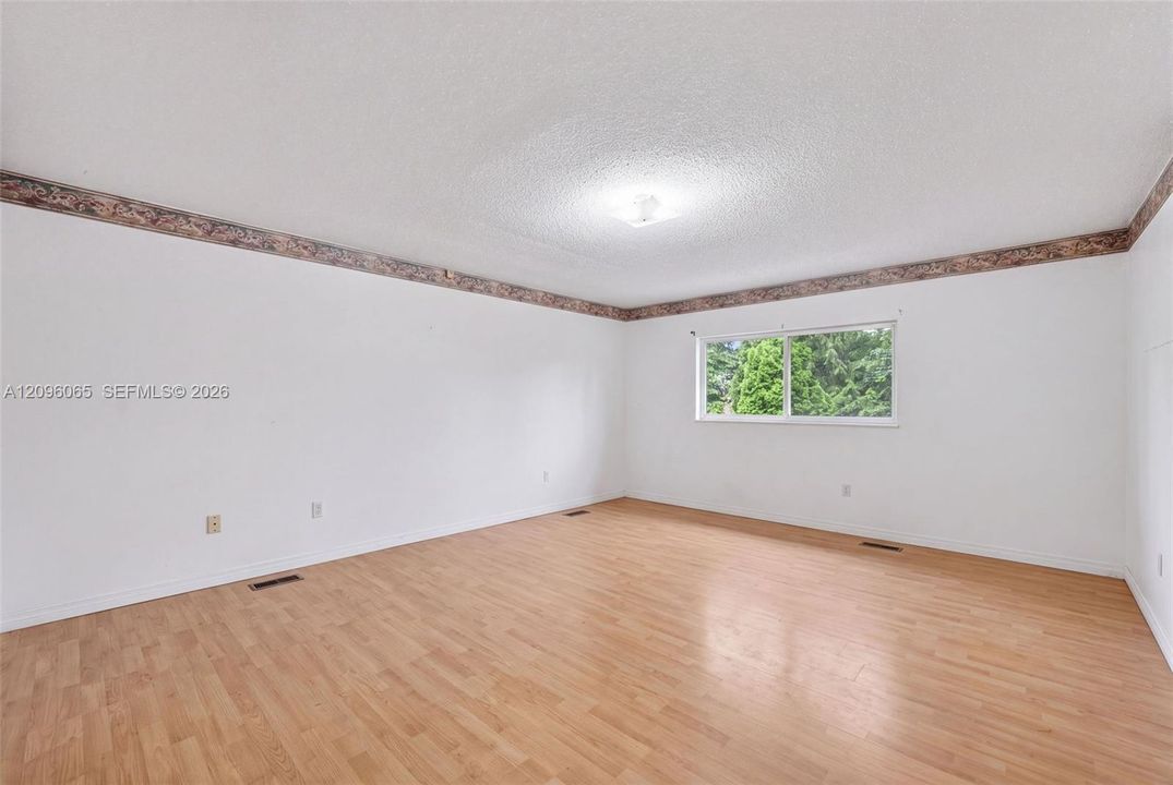 En Venta: $515,000 (3 camas, 2 baños, 1479 Pies cuadrados)