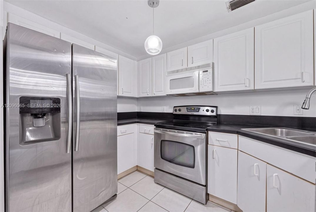 En Venta: $515,000 (3 camas, 2 baños, 1479 Pies cuadrados)