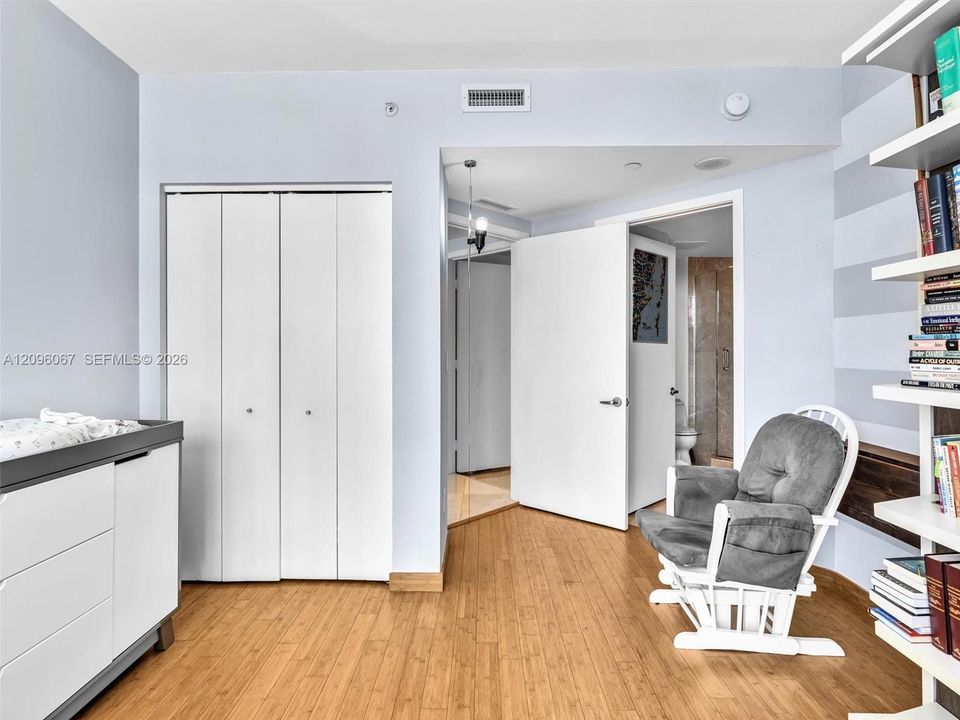 For Sale: $1,795,000 (2 beds, 2 baths, 1878 Square Feet)