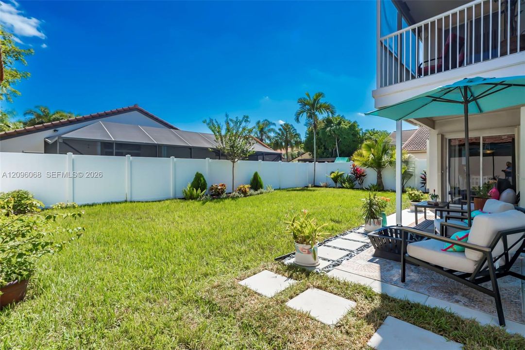 For Sale: $695,000 (4 beds, 2 baths, 2023 Square Feet)