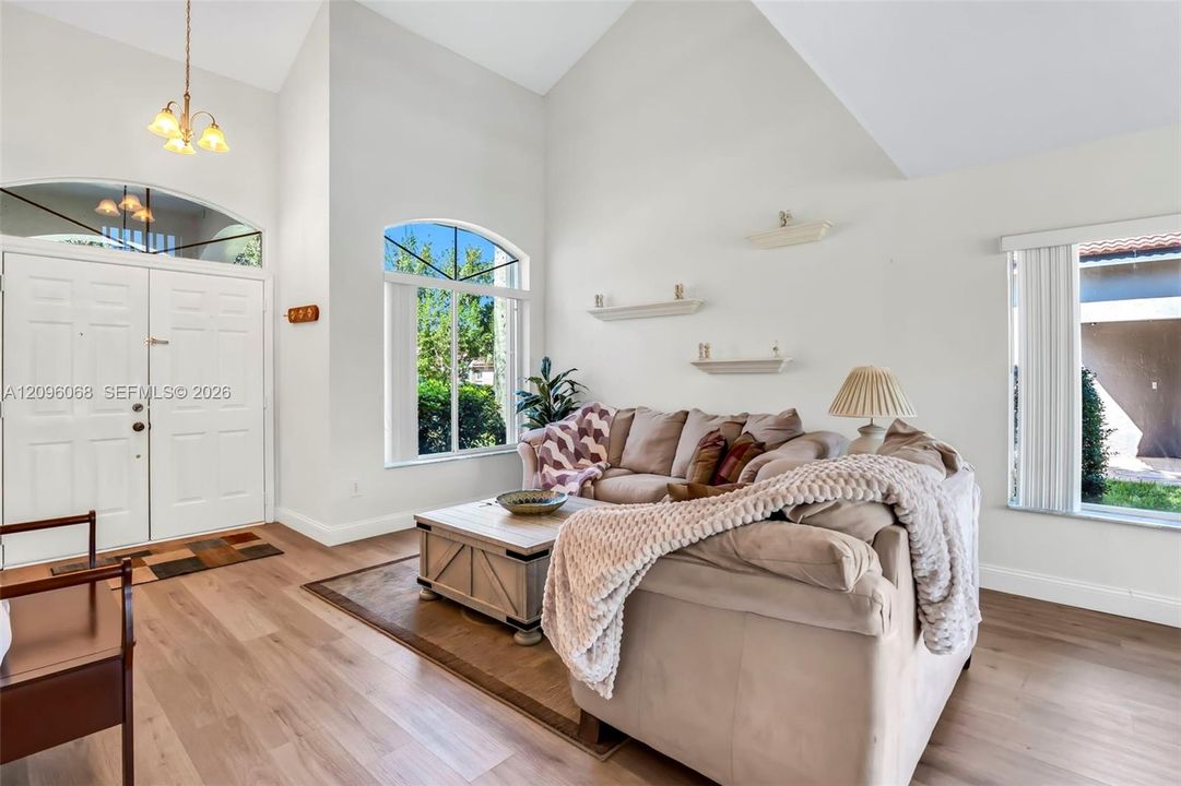 For Sale: $695,000 (4 beds, 2 baths, 2023 Square Feet)