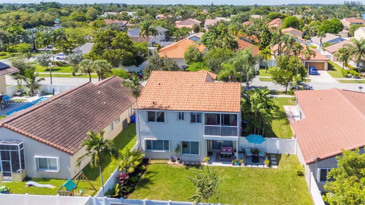 For Sale: $695,000 (4 beds, 2 baths, 2023 Square Feet)